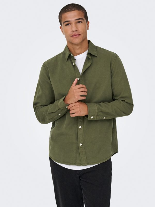 Camisa de hombre manga larga regular fit. - Verde militar