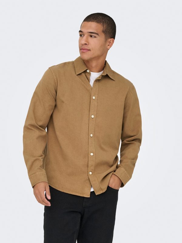 Camisa de hombre manga larga regular fit. - Marrón