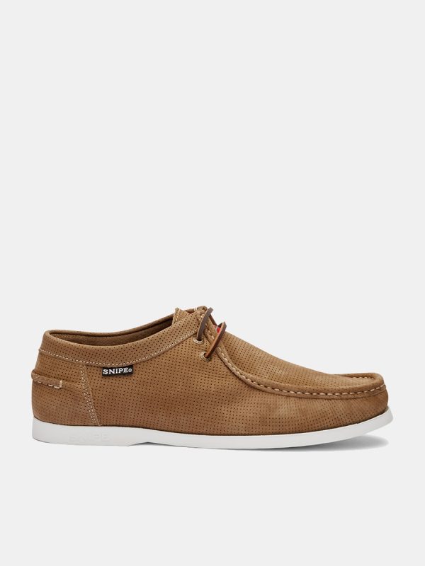 Zapato wallabee en piel nobuck con suela de goma - Topo