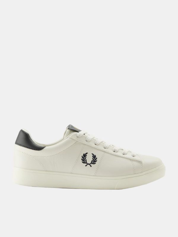 Zapatillas de hombre tipo casco bajas en piel con logotipo - Beige
