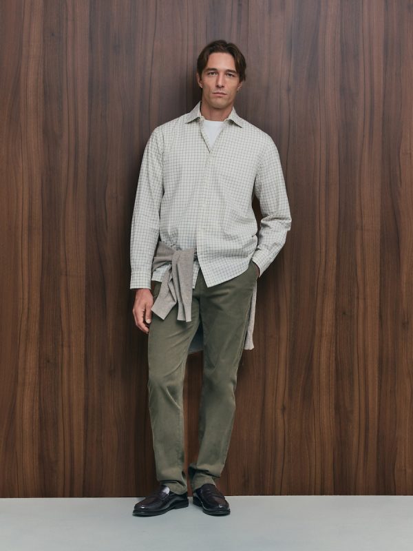 Pantalón pana slim fit tintado en prenda hombre - Verde